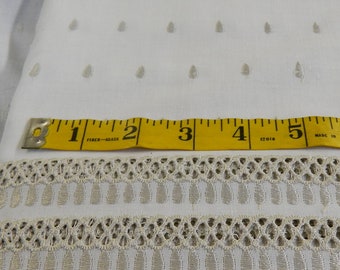 Vintage  Beige Embroidered Linen with Tear Drop Accent 5 3/4 Yards (226E)