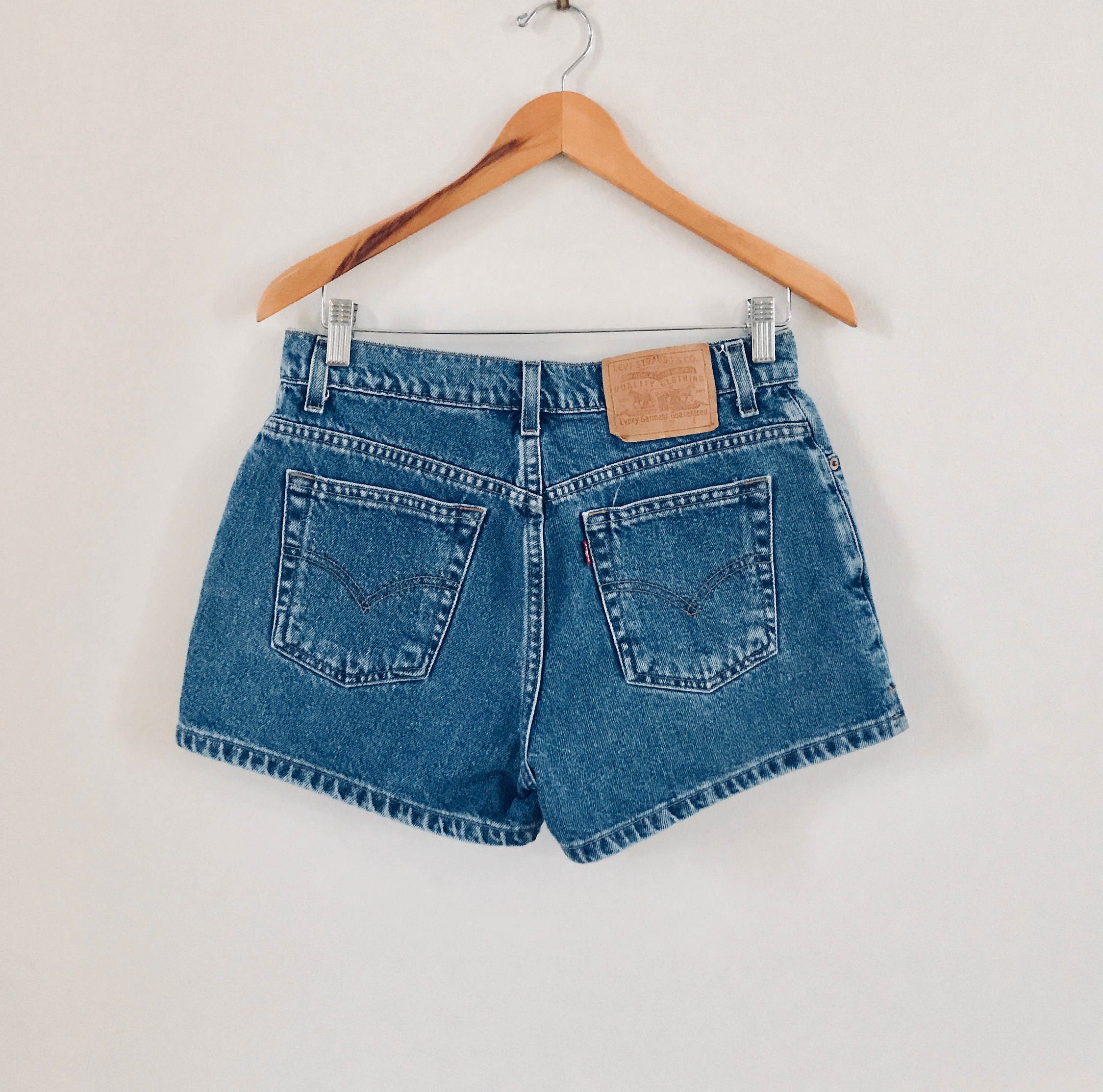 vintage levi jean shorts