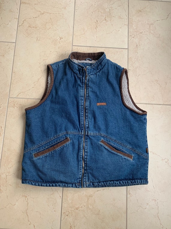 Wrangler Sherpa trucker vest size Large, Wrangler