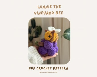 ENGELS • Haakpatroon van Winnie de Wijngaardbij • Amigurumi