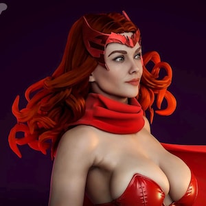 Può includere: Una donna con lunghi capelli rossi che indossa un costume rosso con una fascia rossa. La fascia ha un design alato.