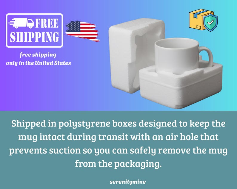 Pu&ograve; includere: Una tazza di ceramica bianca all'interno di una scatola di polistirolo bianca, progettata per proteggere la tazza durante la spedizione. L'immagine include il testo "FREE SHIPPING" e "free shipping only in the United States."
