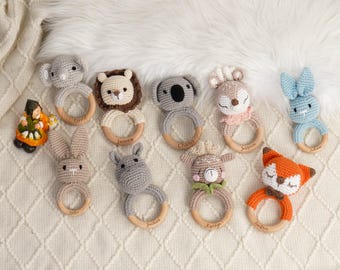 Personalized Animal Crochet Rattle,  Handmade Crochet baby Rattle, Custom Engraved Wooden baby Rattle With Name, Baby Shower & Newborn Gift