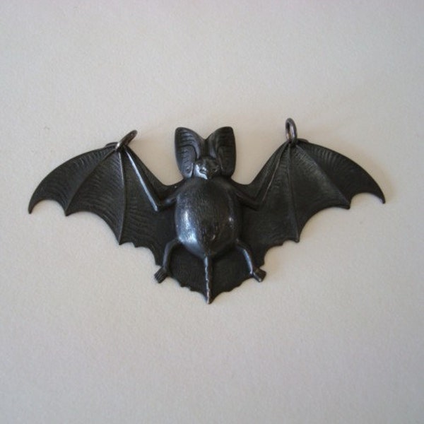 Bat Necklace or Gothic Bat Necklace Supply, Big Wings Pendant, 2 3/4 Inches Wide, 2 Ring Connector, NOT RAW Brass, Decadent Dark Bat