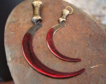 Weapons, Gothic, 2 WEAPON Of TERROR PENDANTS, Little Bloody But Great Pendants