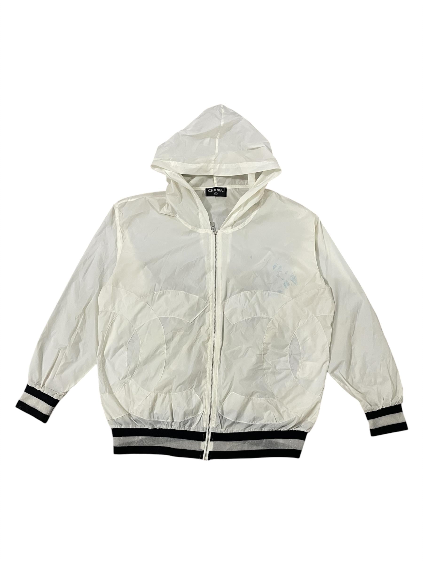 Chanel Nylon Jacket Jumper ロゴ Chanel Nylon Jacket Jumper ロゴ Chanel Logo Black and White