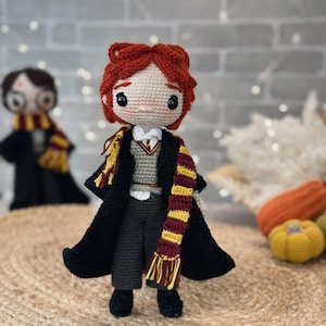 Handgemachter Ron Weasley Amigurumi – Häkelfigur, Harry Potter-inspiriertes, personalisiertes Geschenk