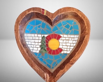 XL Colorado Flag & Pine Tree Mosaic in Hand-carved Rustic Heart Wood Bowl Mosaic, glass inlay and blue porcelain tiles, for wall or table