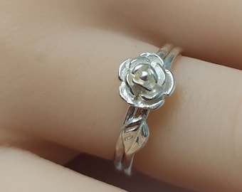 Delicate Rose ring, 925 sterling Rose ring, sierlijke Rose ring, minimalistische Rose ring, delicate Rose ring, 18ct Gold Rose ring, cadeau voor haar