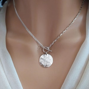 Flowers Necklace // Flowers charm Necklace // Sterling silver Disc Necklace // Layering Necklace // Boho Necklace// Simple Everyday Jewelry