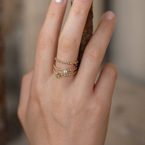 Stapelring, natuurlijke ronde gesneden edelsteen stapelen ring, enkele solitaire ring, delicate sieraden, geschenken voor haar , gouden ring afbeelding 3