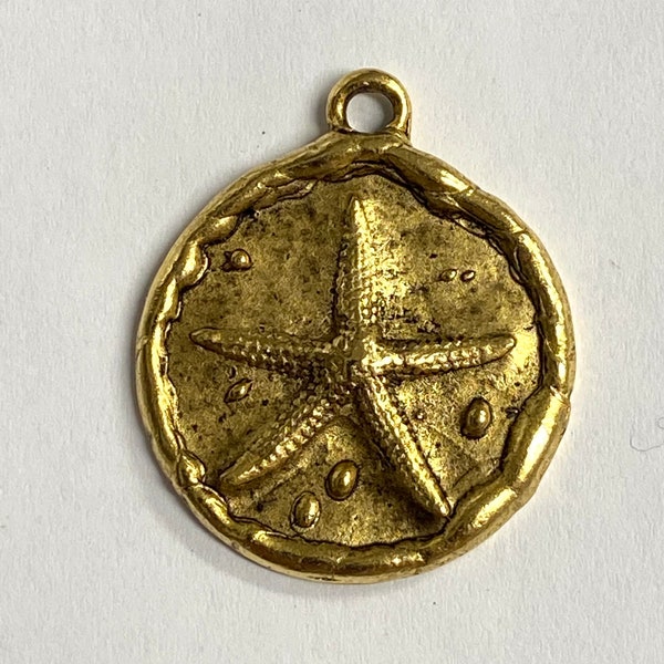 Starfish Pendant jewelry Artisan Original components Sea Ocean Nautical Necklace Pendant bracelet supplies Antique Gold 1 pc (PL17)