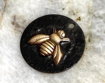 Molten Soldered Brass Bee Insect Charm Pendant Earring Charms Stamping Jewelry component 1 pc