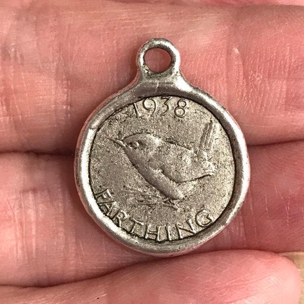 English Farthing Coin REPRODUCTION PEWTER Pendant Artisan Original Jewelry  components Necklace Findings Charm Antique Silver 1 pc (PL1)