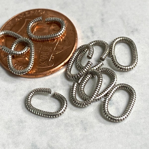 Oval textured open jump ring 9mm x 6mm Antique Silver 10 pieces (PL16)