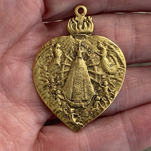 Our Lady of Lujan Blessed Mary Mother Heart medal pendant Religious Catholic Vintage Reproduction Antique Gold 1 pc (PL15)