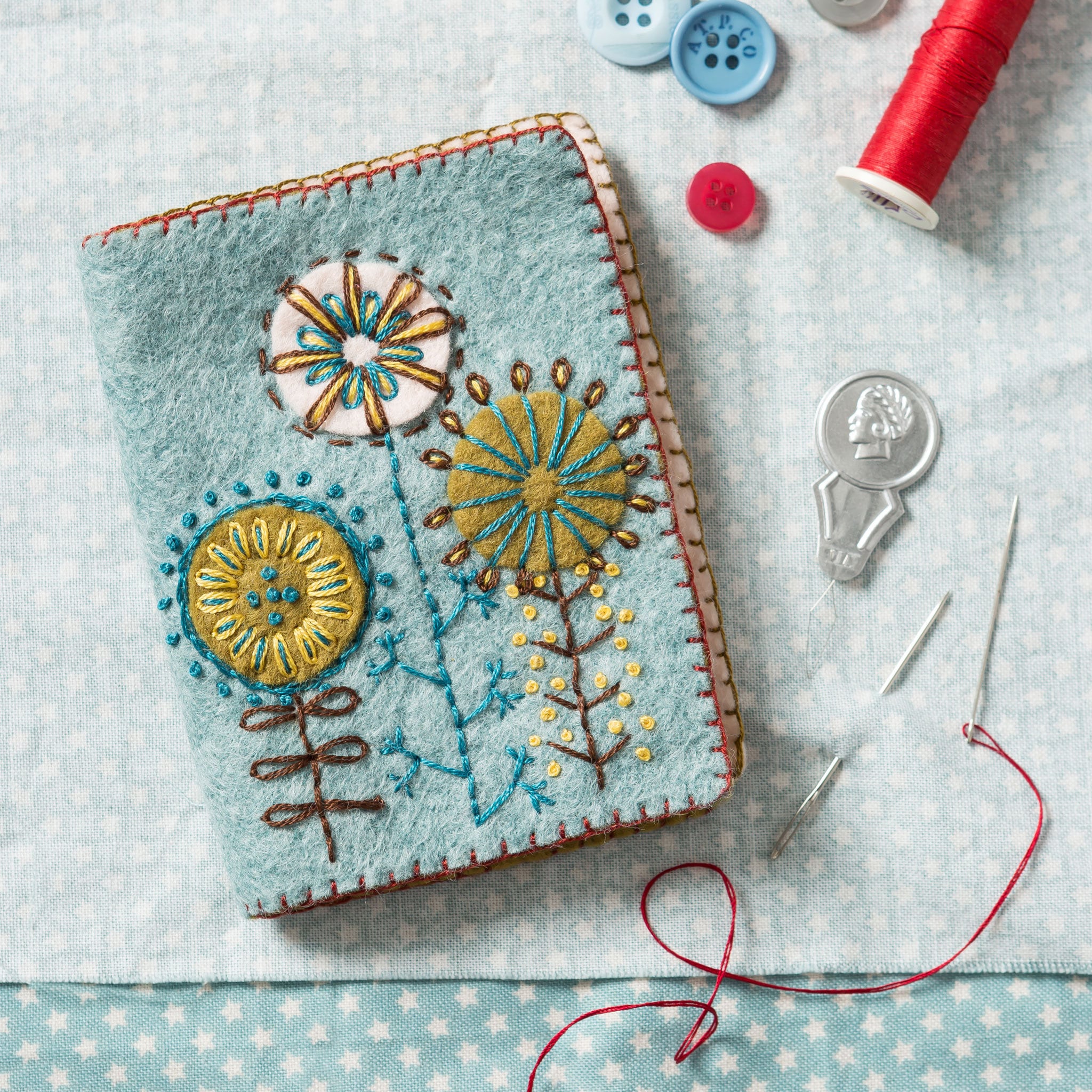 Corinne Lapierre Felt Needle Case Embroidery Craft Kit