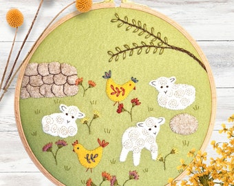 Playing in the Meadow Appliqué Felt Hoop Kit