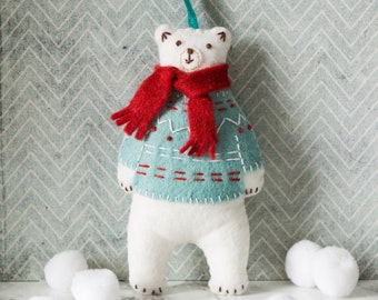 Polar Bear Felt Craft Mini Kit