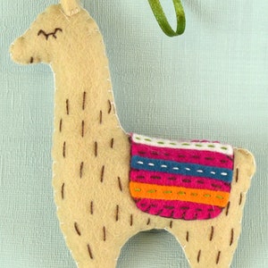 Llama Felt Craft Kit image 8
