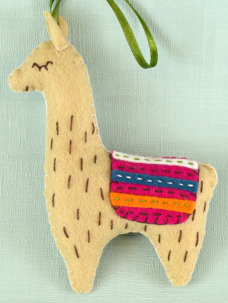 Llama Felt Craft Kit image 8