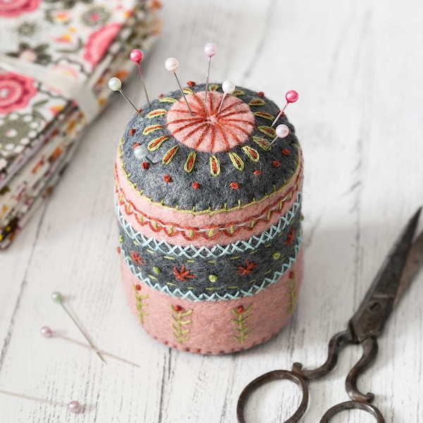 Pincushion Embroidery Felt Craft Kit