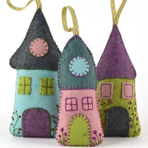 Lavender Houses Felt Craft Kit image 4