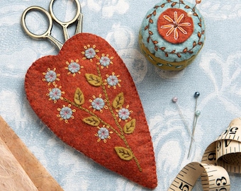 Embroidered Scissors Pouch & Mini Pincushion Felt Craft Mini Kit