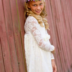 Flower Girl Dress-lvory Lace Long Sleeve Dress- Flower Girl Dresses- Ivory Girls Dress-Cream Dress- Rustic Wedding Dress