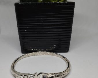 Madagascar bangle bracelet Vangovango gasy Man on order Lohan'omby Zebu head Aloalo patterns Solid silver soaboutik