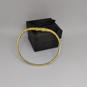 Madagascar bangle bracelet Vangovango gasy Solid gold 18 carats 750/000 Man or woman assiliahjewel soaboutik
