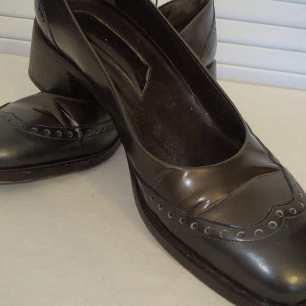 spectator pumps