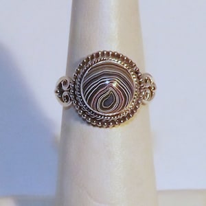 Beautiful Sterling Silver Ring with a Finely Banded, Detroit Motor-City Agate Fordite Cab! ~ FR160
