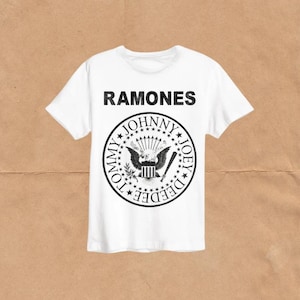 Vintage Retro Ramones T Shirt  –  Band Vintage Style Tee – Unisex 90s Music Tee