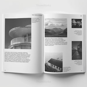 Op de afbeelding: Een zwart-witfoto van een gebouw met een gebogen dak en een balkon. De foto maakt deel uit van een magazine spread met tekst over het gebouw.