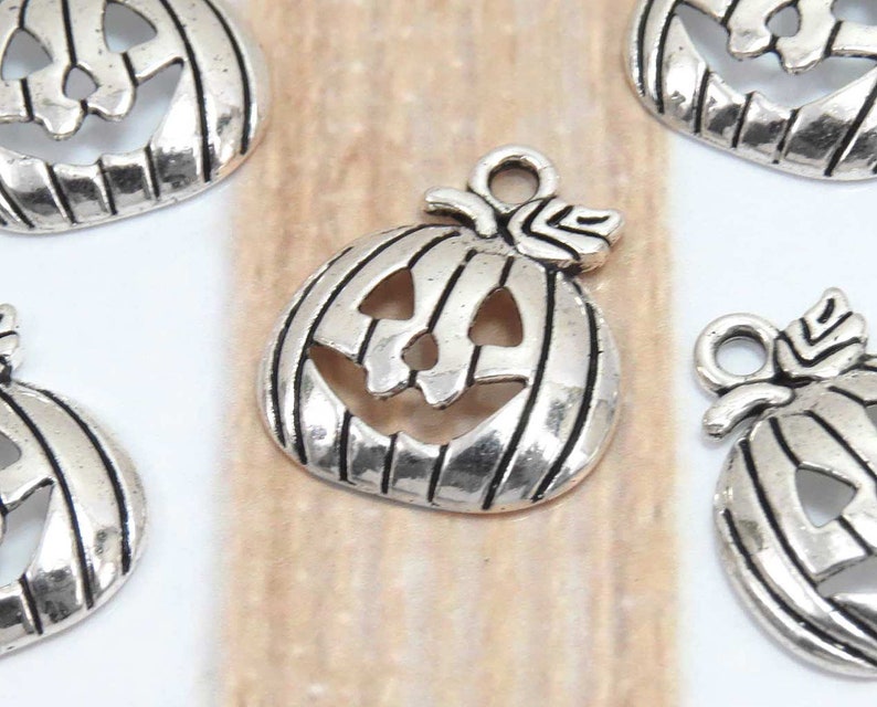 6 Pc JACK O LANTERN Charms Antique Silver Charm Collection | Etsy