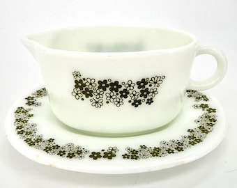 Vintage 70's Pyrex Crazy Daisy Spring Blossom Gravy Boat & Saucer Plate Set