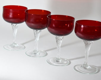 4 Red Cocktail Glasses, Retro Barware, Drinking Glasses, Red Glasses, Vintage Barware  Ruby Red Drinkware, Red Wine Glasses