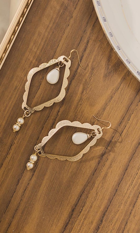 Geometric Diamond Drops - image 3