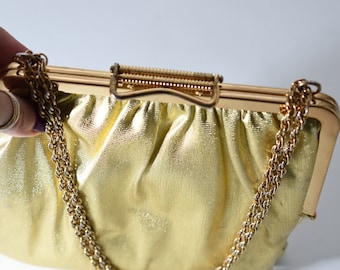 Vintage Gold lamé  Evening Purse, Vintage Handbags  Hinge Clasp,  Wedding Party Purse, Hollywood Regency Glam Bag Gold Removable chain strap