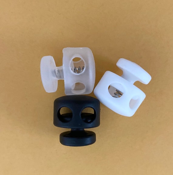 CKANDAY Lot de 50 bloque-cordons en plastique à trou unique pour cordon de serrage, sac à dos, fournitures artisanales, forme de boule ronde, noir CKANDAY Lot de 50 bloque-cordons en plastique à trou unique pour cordon de serrage, sac à dos, fournitures artisanales, forme de boule ronde, noir