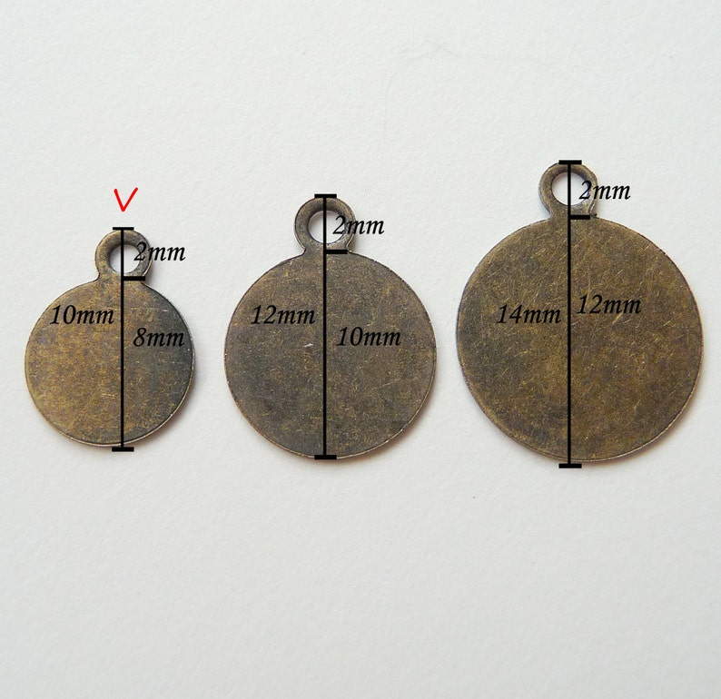 50 Pcs.. Silver Tone 10mm Pendant Charm Base... for Etsy