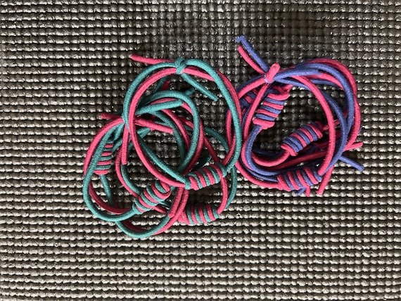Braided ponytail hotsell holder