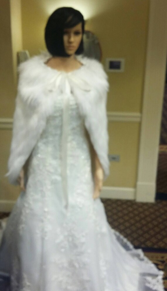 Fur Bridal Cape Wedding Gown Cape Adjustable Winter Wedding Etsy