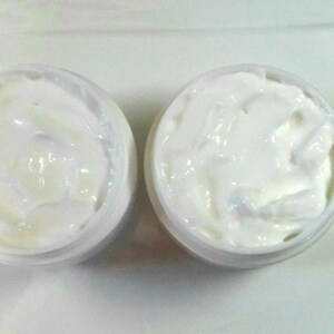 Lavender Shea Butter Body Cream, Lavender Essential Oil , Body Cream, Shea Butter Cream, Moisturizer, Gift for Her image 4