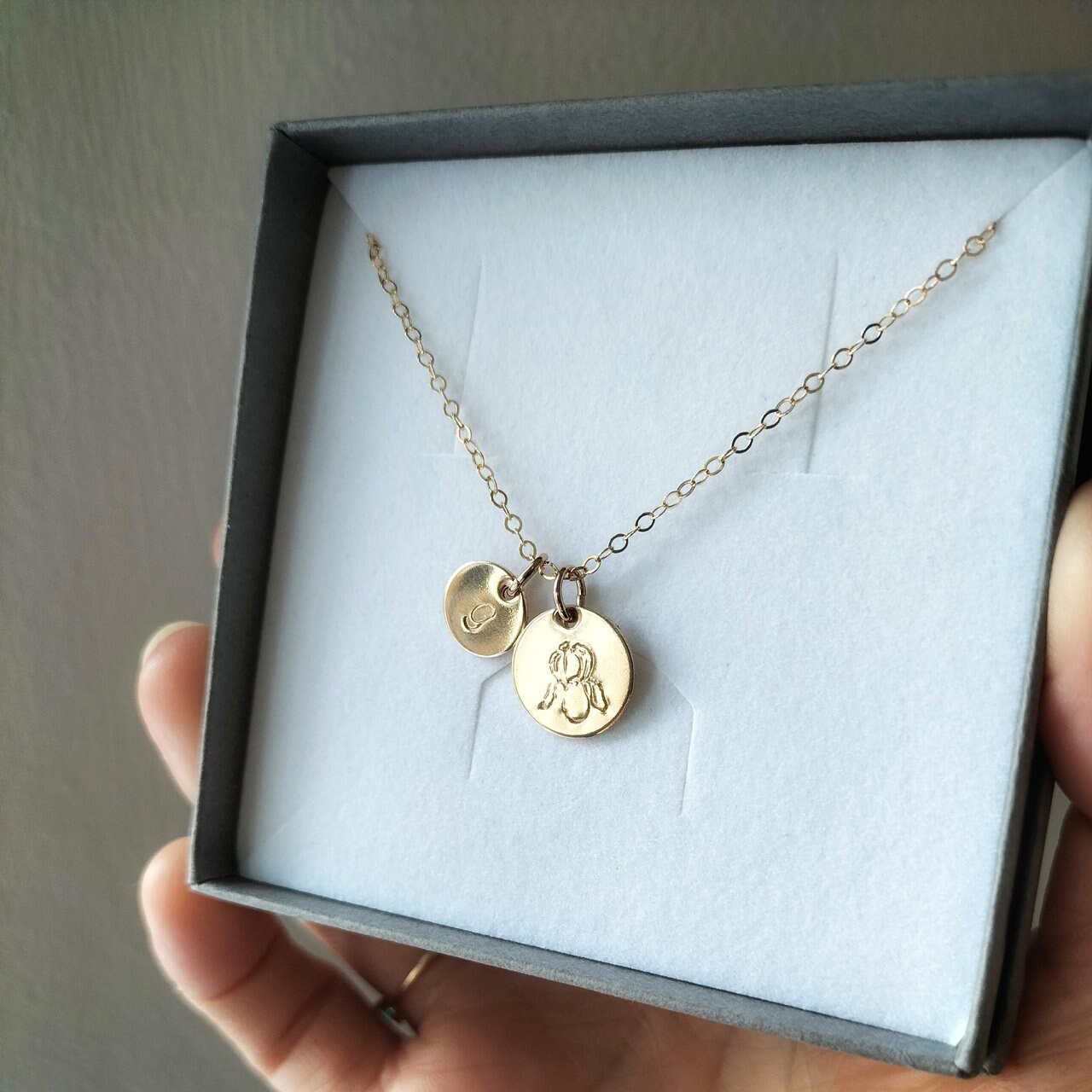 Personalised Gold Birth Flower Necklace Birthday Jewellery - Etsy