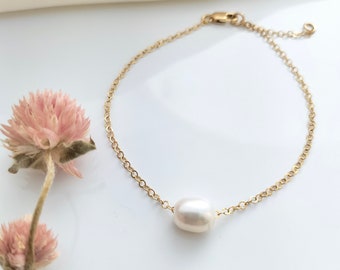 Single Pearl bracelet - bridesmaid jewellery - sterling silver and gold fill