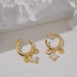 18k Gold Clover Monogram Mother of Pearl Earrings, Four Leaf Clover Earrings, Kuroba Earrings, Clover Huggies, Blooming Earring