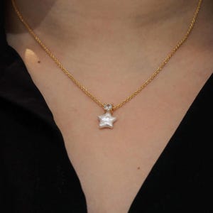 Dainty Iridescent Baroque Pearl Star Necklace•minimalist