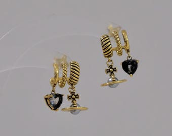 Brincos de gota de zircônia com coração de pérola Saturno dourado, brincos pendurados Saturn Love, brincos de planeta de coração de ônix, brincos de planeta de pérola